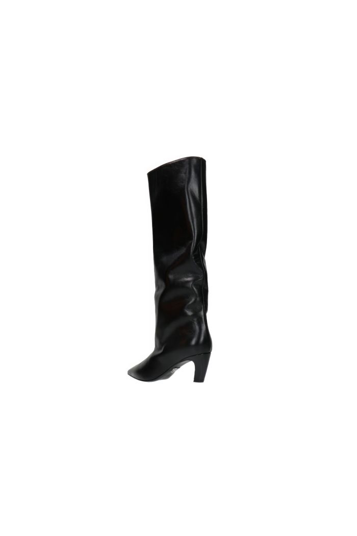 Dakota boots shop online hotsell